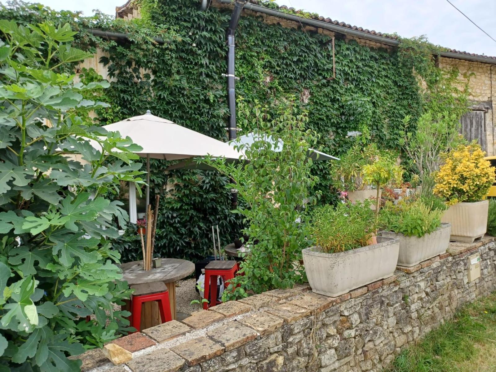 Les Chambres Du Nid Charentais La Poterie  Luaran gambar
