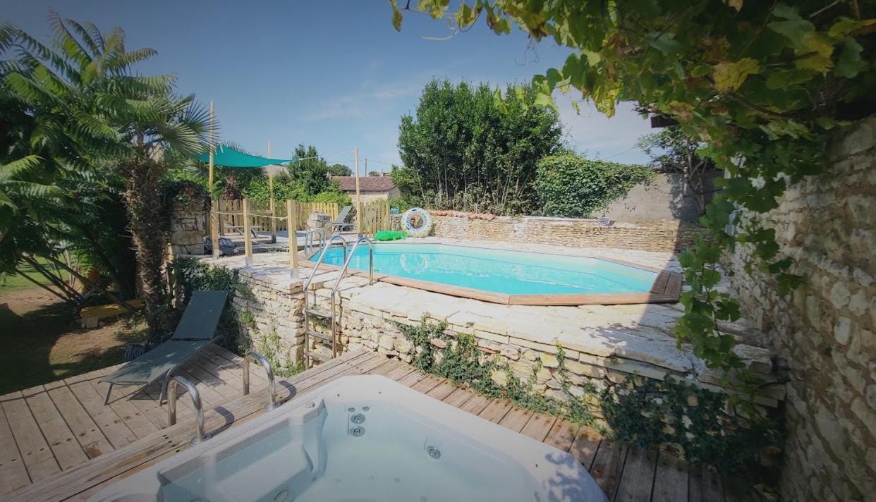 Les Chambres Du Nid Charentais La Poterie  Luaran gambar